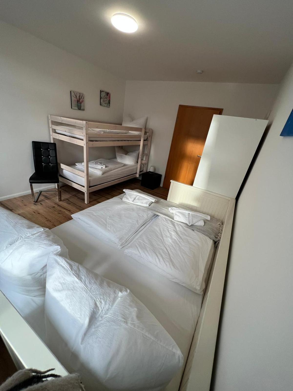 Apartment Bernstein Ruhig, Familienfreundlich Mit Garten Ρόστοκ Εξωτερικό φωτογραφία