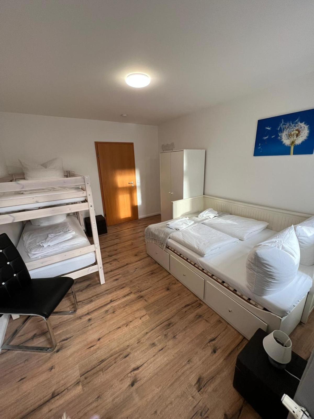 Apartment Bernstein Ruhig, Familienfreundlich Mit Garten Ρόστοκ Εξωτερικό φωτογραφία